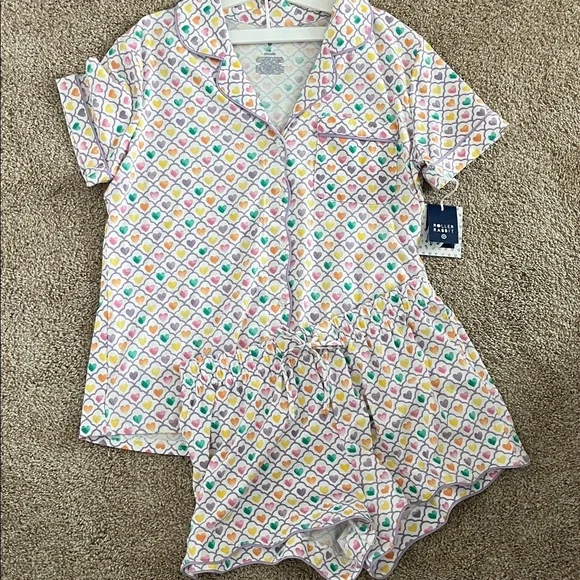 Roller Rabbit Store Exclusive Geo Hearts Shorts Pajama Set
